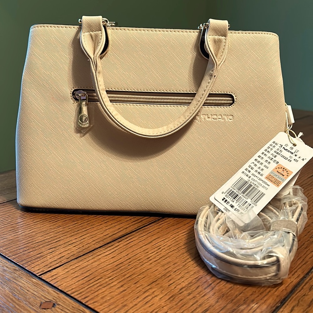 Tucano Ladies Handbag NWT